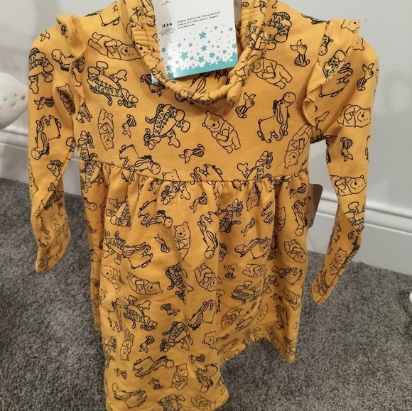 Winnie the Pooh - Picture 1 of 3